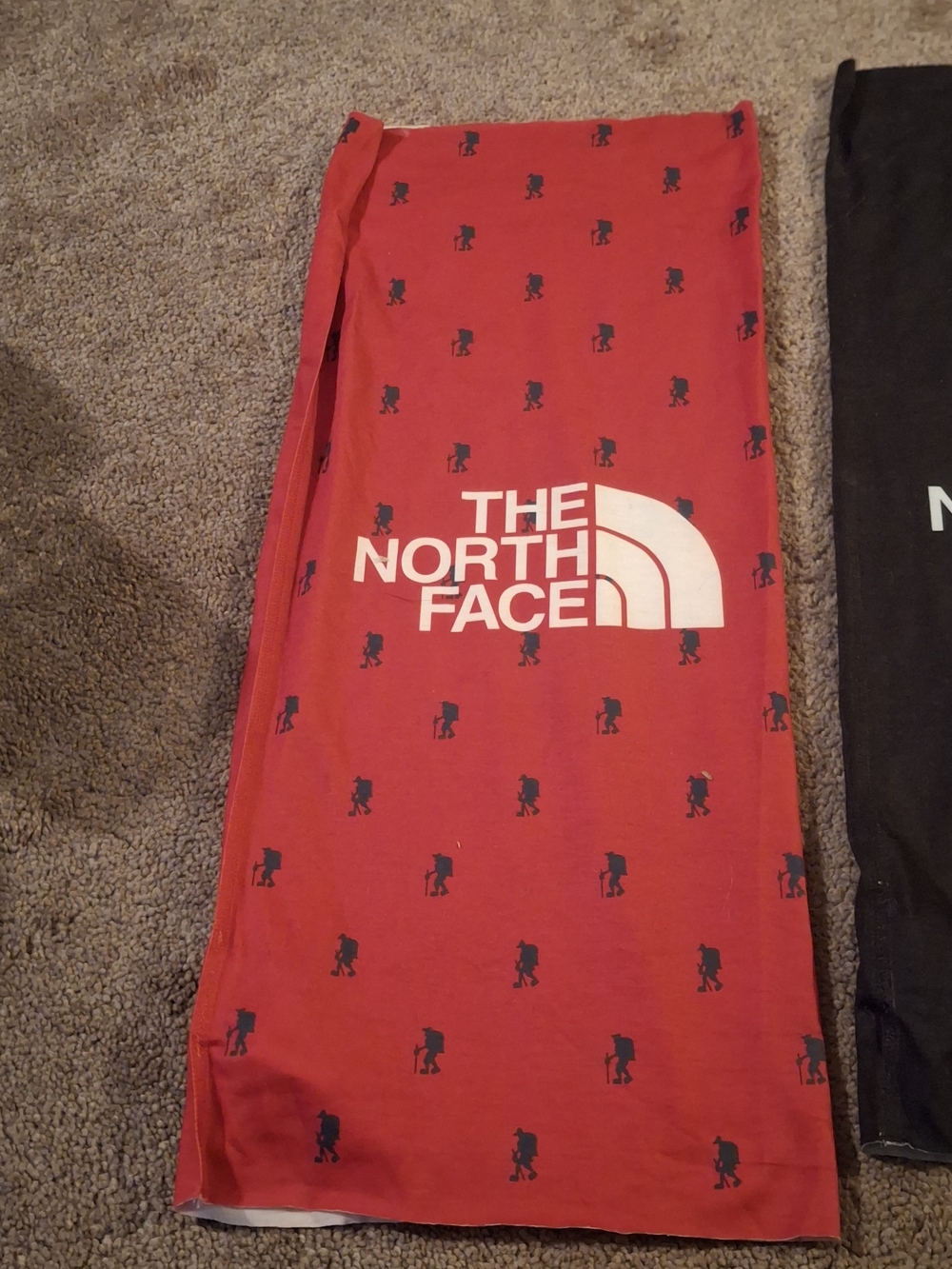 The North Face Neck Gaiters - Red & Black - Picture 3 of 3